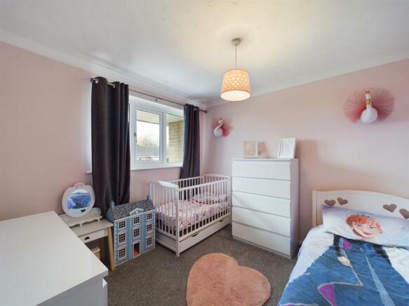 Bedroom: