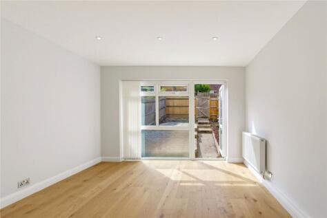 Gideon Road, SW11