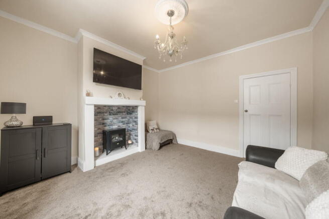 3 bed Terraced for sale Image 5