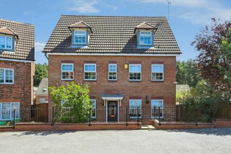 Dodsley Way, Clipstone village, Mansfield, NG21