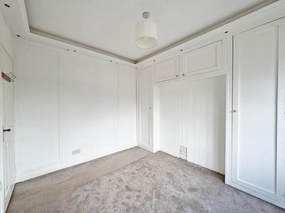 3 bed Semi-Detached for sale Image 12