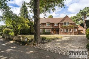 6, Upland Drive, Hatfield AL9 6PS