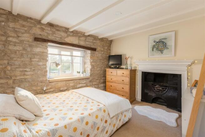 Blacksmiths House Bedroom 3-1.jpg