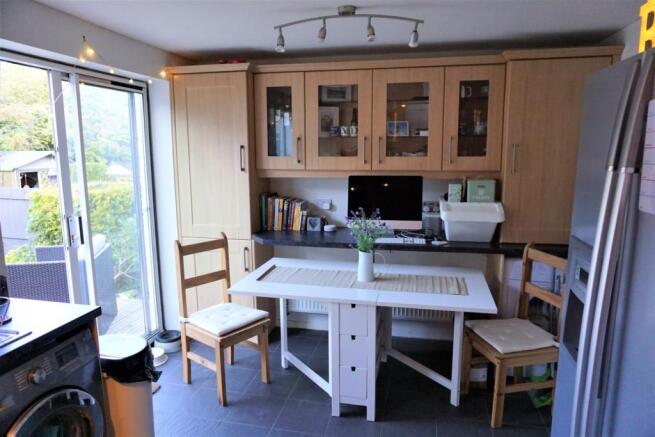 Kitchen/Breakfast