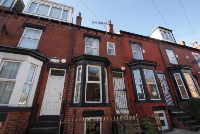 6 bed Terraced to rent Image 11
