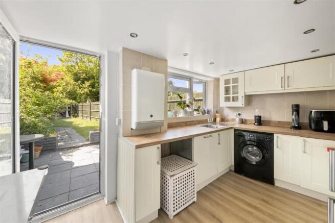 Cowley Road, Uxbridge photo 4