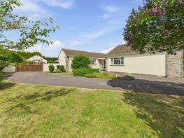Trevena, New Zealand, Calne SN11 9JL