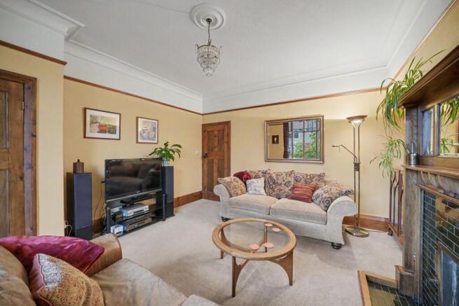3 bed Terraced for sale Image 8