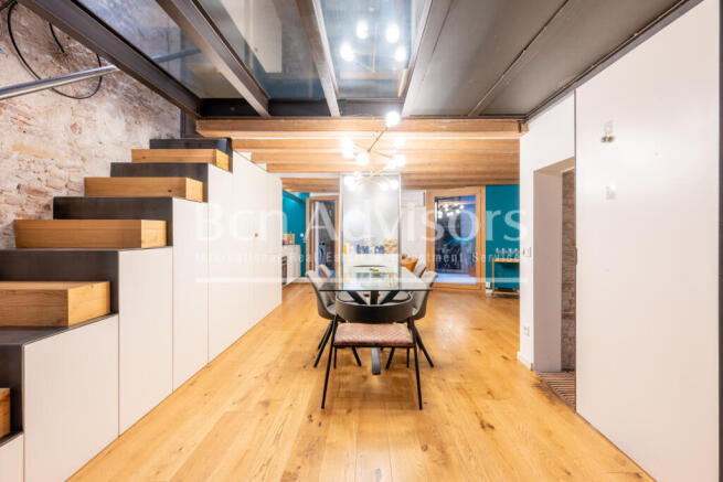Excepcional-y-encantadora-vivienda-con-elemento...
