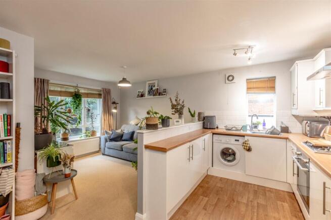 Lincombe Road, Downend Kitchen Living 2.jpg