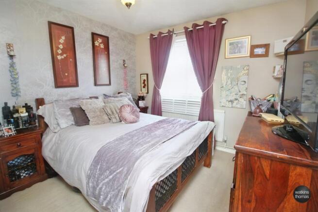 bed 1
