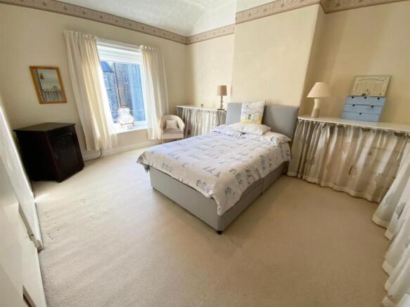 3 bed End of Terrace for sale Image 6