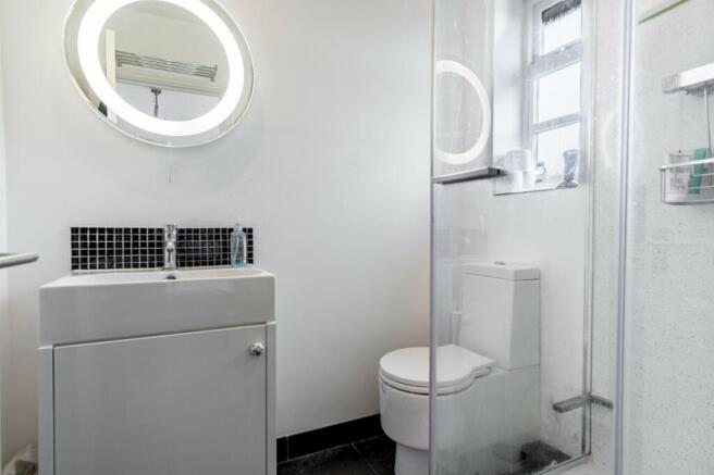 Ensuite