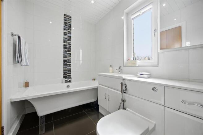 59_LARKFIELD_RD_LENZIE_012.JPG
