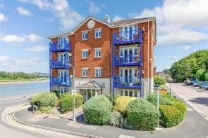 11, Applecross Close, Rochester ME1 1SQ