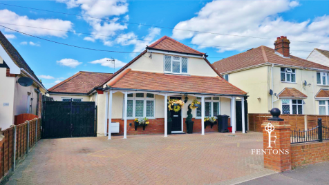 Frinton Road, Kirby Cross