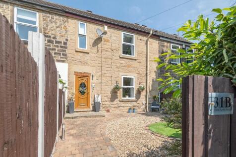 White Apron Street, WF9