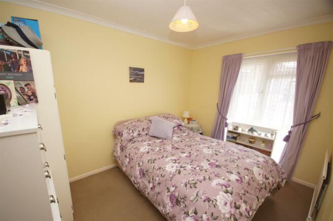 USE Rear Bedroom.JPG