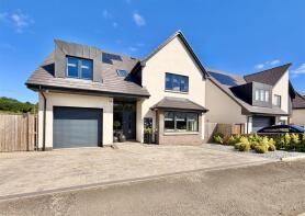 5, Clyde Gardens, Garrion Bridge, Larkhall ML9 2FS