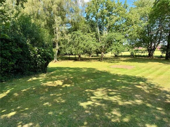 Front Side Garden