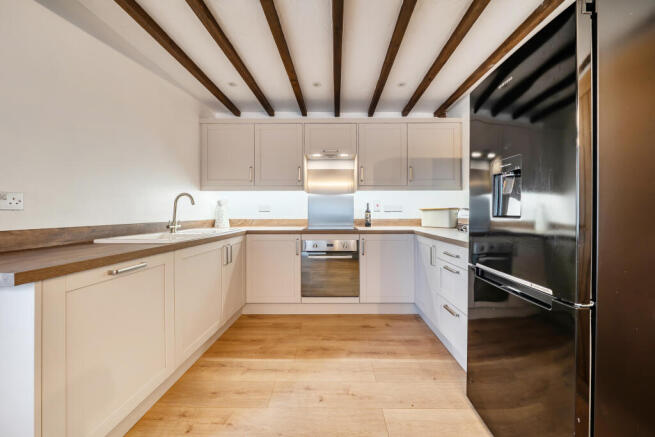 Modern Fitted Kitchen