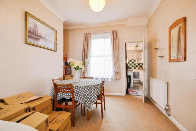 2 bed Terraced for sale Image 5
