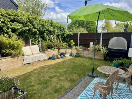 Laindon Common Road, Little Burstead, Billericay