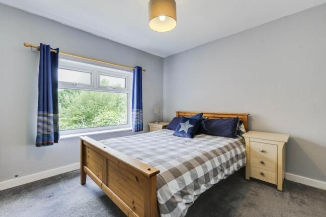 2 bed Semi-Detached for sale Image 10