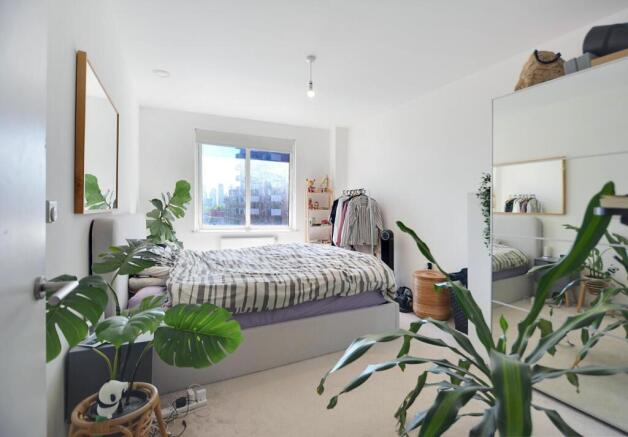 Bedroom (1).jpg