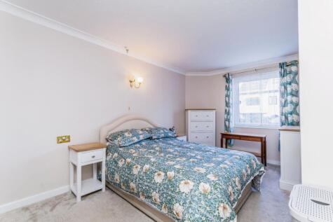 Beechwood Gardens, Caterham, Surrey, CR3
