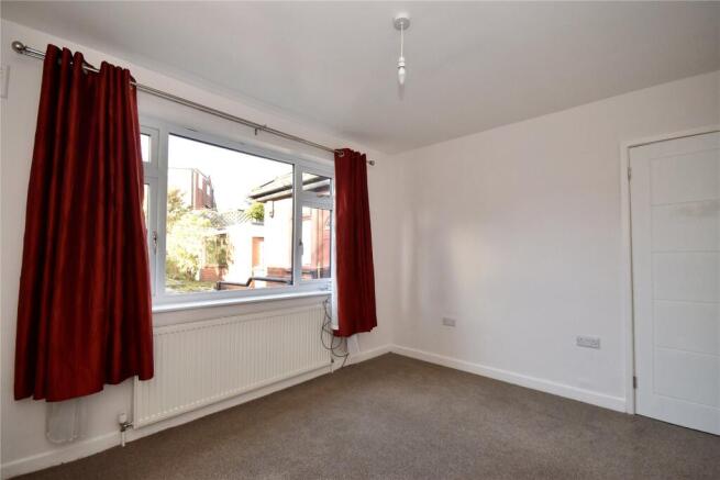 2 bed Bungalow for sale Image 8