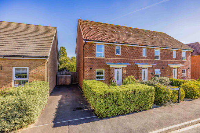3 Bedrooms, 2 Bathrooms