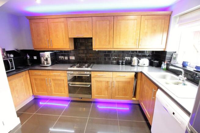 Kitchen / Breakfast