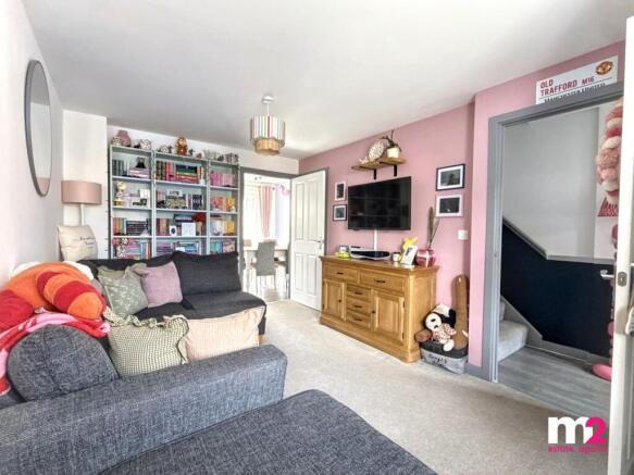 Maindiff Drive, Llantilio Pertholey, Abergavenny, NP7 photo 4