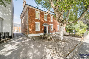 3, 12 Dymond House, Bath Road, Old Town, Swindon SN1 4BF
