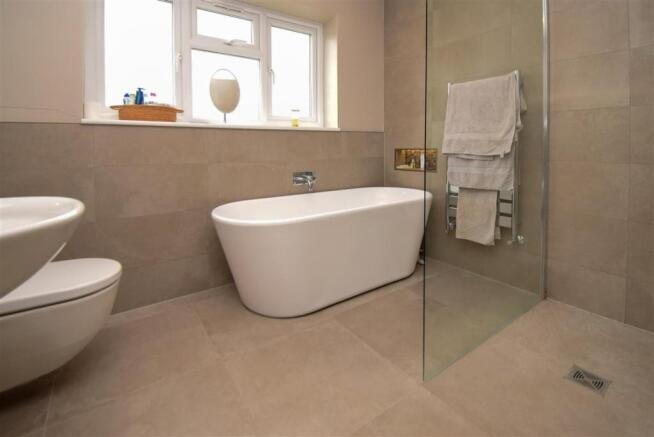 Ensuite