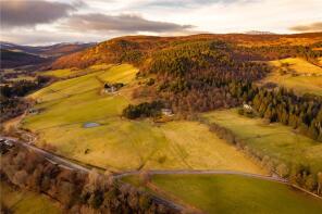 Tom Meann, B972 Craggan Pass Of Ballater To A93 At Bridge Of Gairn, Bridge Of Gairn, Ballater AB35 5TY