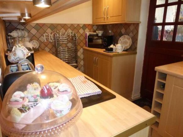 Photo 11