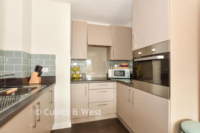 Lounge/Kitchen