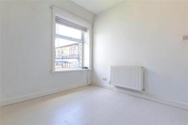 2 bed Terraced to rent Image 7