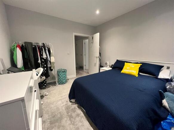 Bedroom.jpg