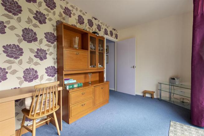 Bedroom 2/Reception