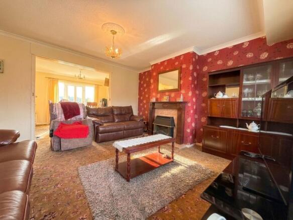 3 bed Semi-Detached for sale Image 5