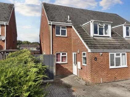 Blackwater Grove, Alderholt, SP6