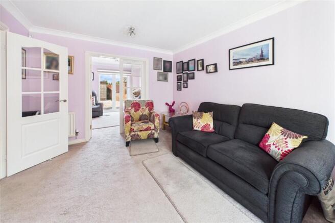 4 bed Detached for sale Image 4