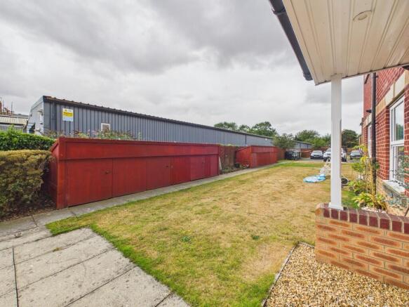 2 bed Apartment for sale Image 10