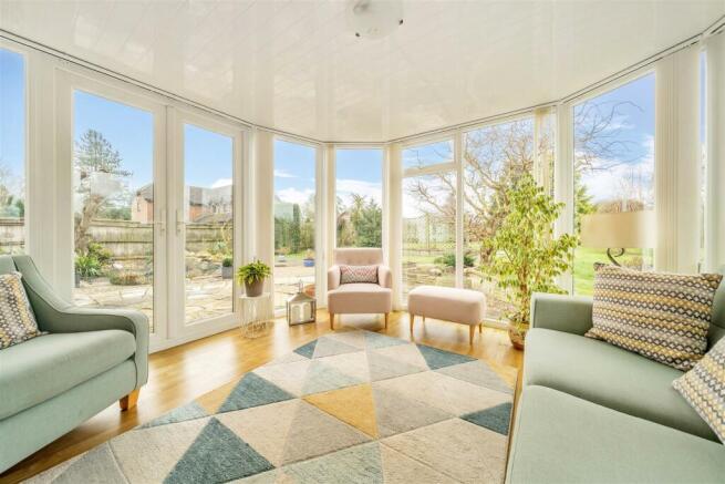 SUN ROOM