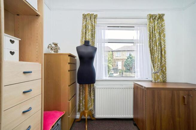 3 bed Semi-Detached for sale Image 12