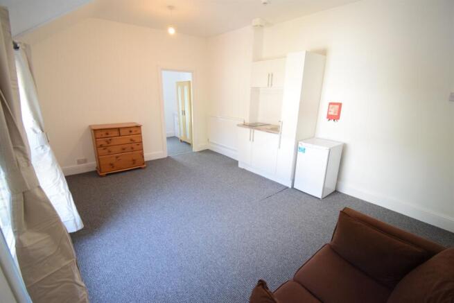 bedsit