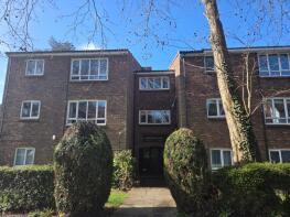 Flat 11, 1 Ridgeway Court, The Avenue, Pinner HA5 4UT